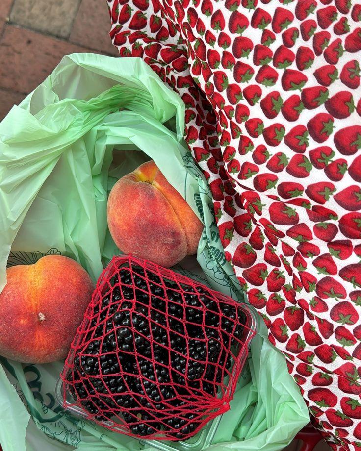 Berry Bounty: Freshly-Picked Nature's Sweets